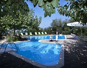 Dafnoudi Hotel Apartments Andipata Greece