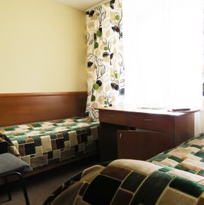 NearBy Hotel