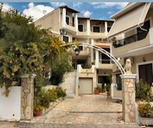 AVRA APARTMENTS 2 Benitses Greece