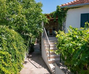 Apartments Kaja Postira Croatia