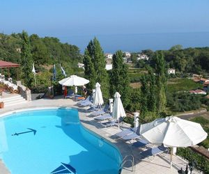 Daphne Hotel Agios Konstantinos Greece