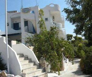 EFROSYNI APARTMENTS Agia Marina Greece