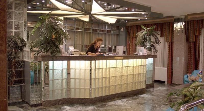 Hotel Photo 12