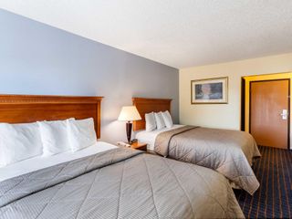 Фото отеля Rodeway Inn Hastings