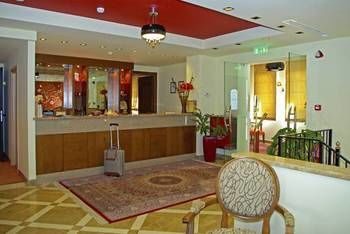 Hotel Photo 16