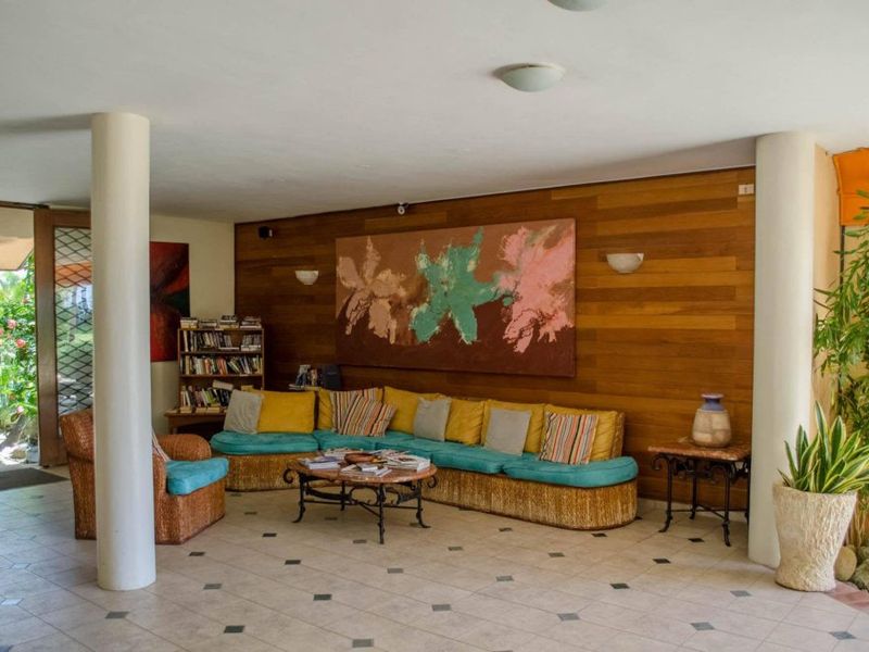 Hotel Photo 8