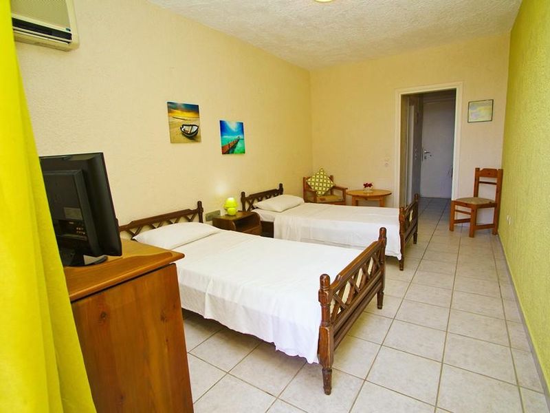 Hotel Photo 6