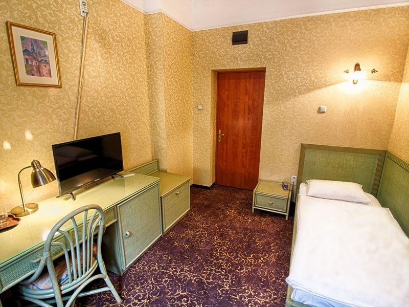 Hotel Photo 1