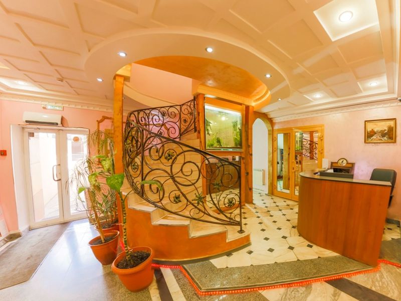 Hotel Photo 1