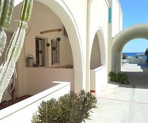 Elmarel Kamari Greece