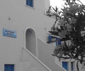 Studios Katrakis Beach Kamari Greece