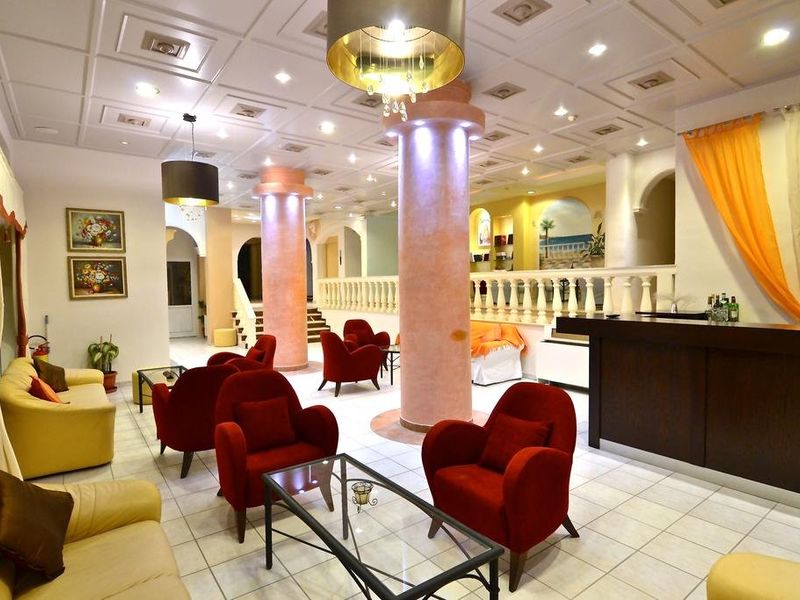 Hotel Photo 10