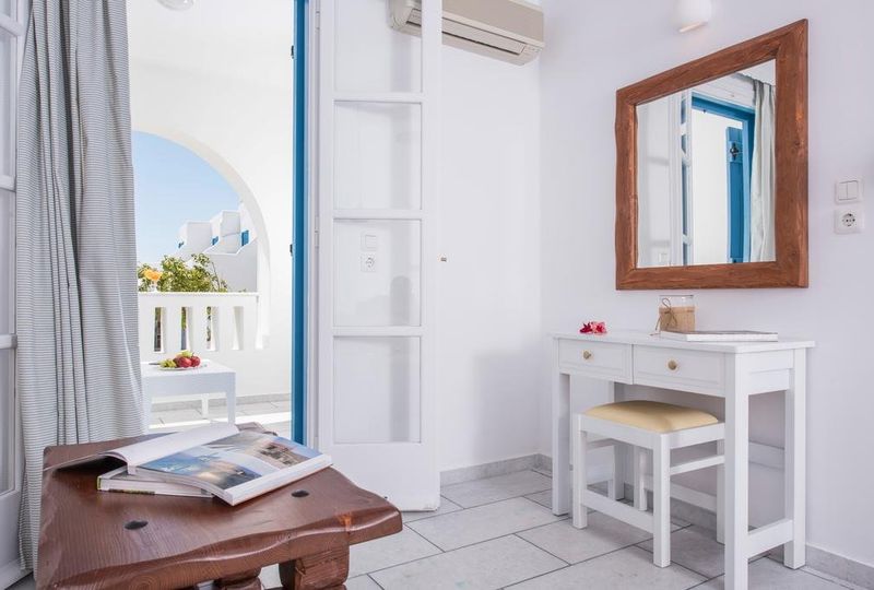 image of hotel Cycladic Islands Hotel & Spa