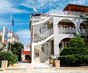 Amoudi Studios Apartments Hotel Alikanas Greece