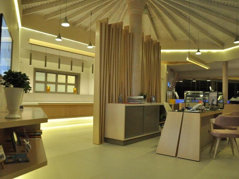 Hotel Photo 12