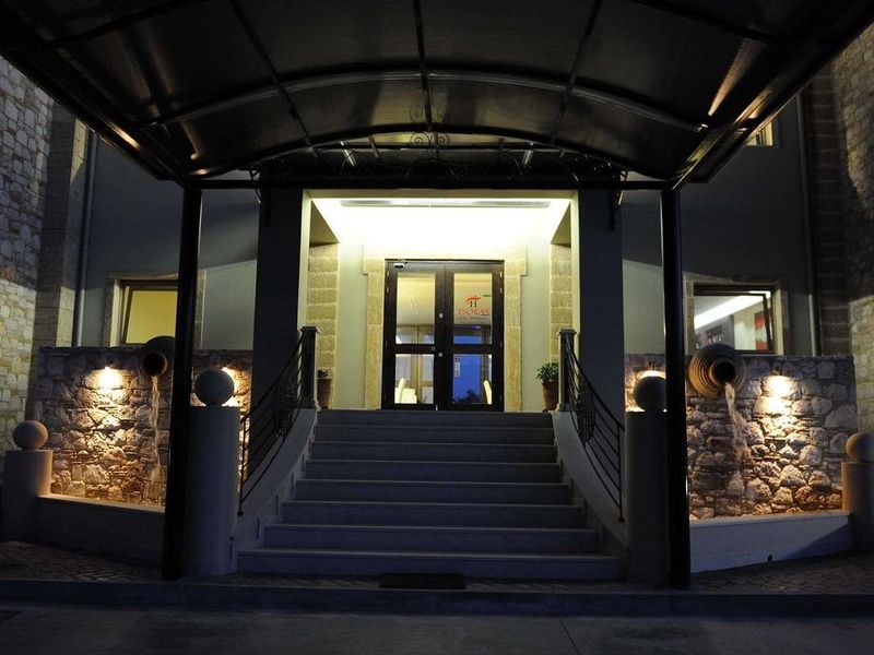 Hotel Photo 15