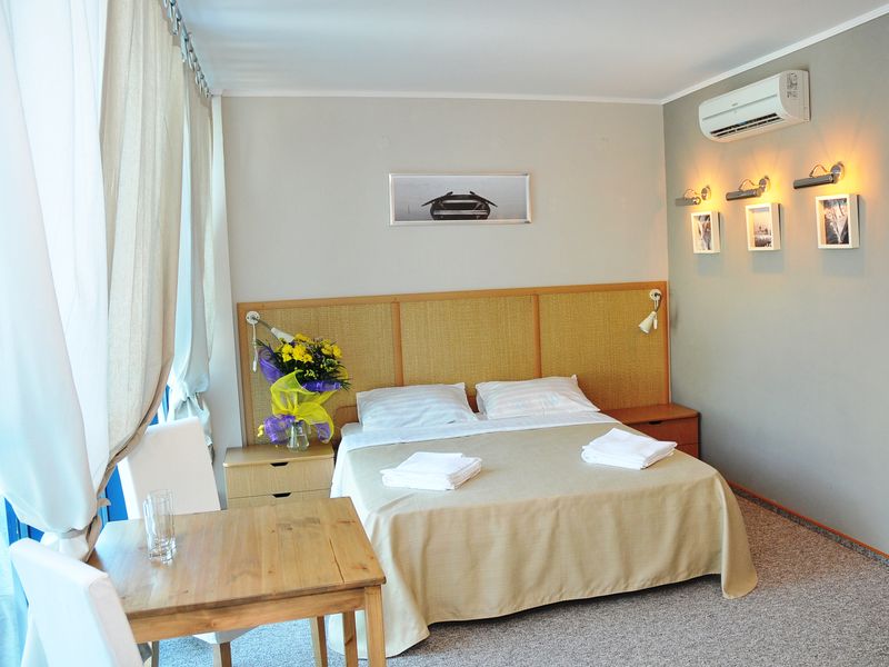 Hotel Photo 1