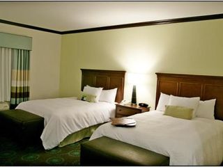 Фото отеля Hampton Inn & Suites San Antonio/Northeast I-35