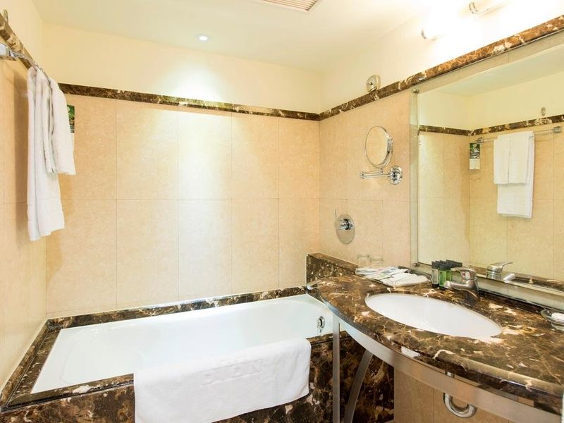 Hotel Photo 10