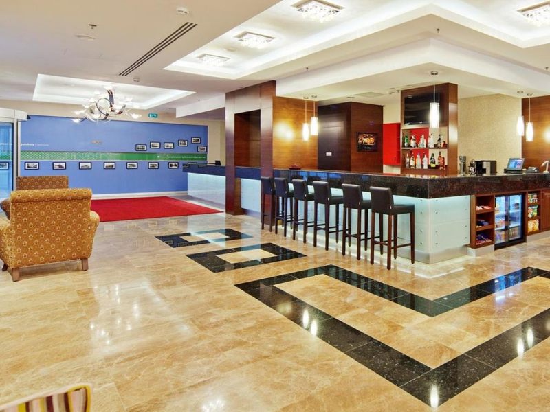 Hotel Photo 6