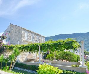 Villa Ivanka Zaton Croatia