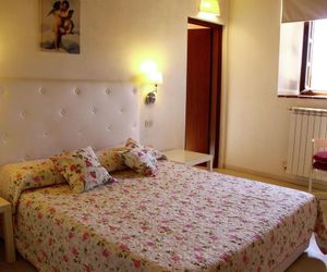 Idyllic Holiday Home in Vinci with Swimming Pool Vinci Italy