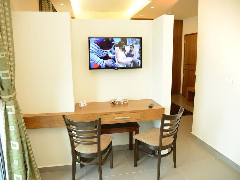 Hotel Photo 12