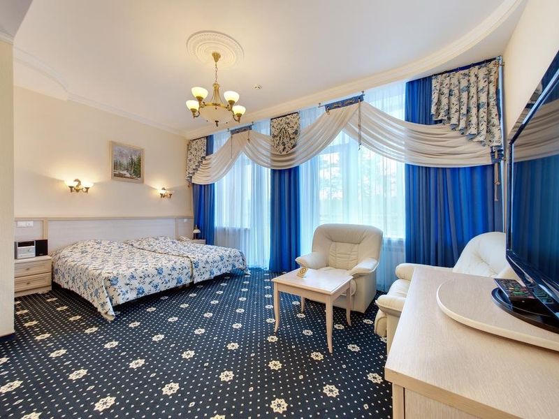 Hotel Photo 1