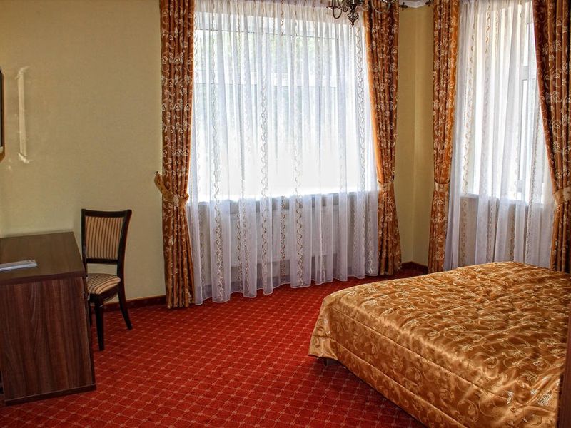 Гостиница 903