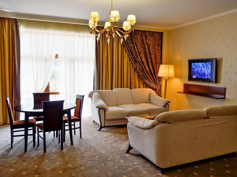 Hotel Photo 8