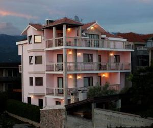 Apartments Cetina Stobrec Croatia