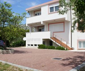 Argyruntum Apartments Starigrad Croatia