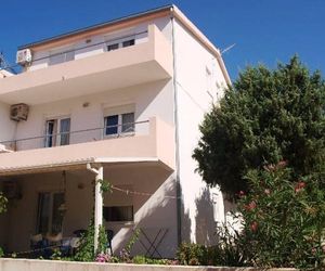 Apartments Nives Stari Grad Croatia