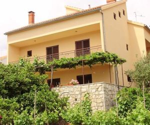 Apartments Dragan Stari Grad Croatia