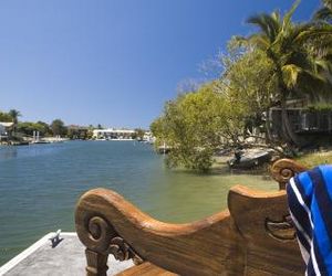 WYUNA seven Waterfront Noosa Sound  House with Jetty & Pool Noosaville Australia