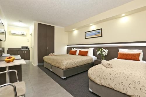 Hotel Photo 5
