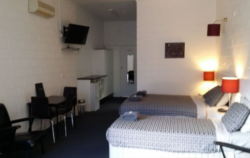Hotel Photo 8