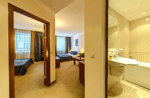 Hotel Photo 10