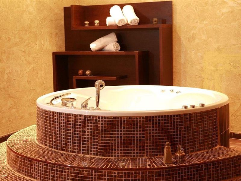 Hotel Photo 9