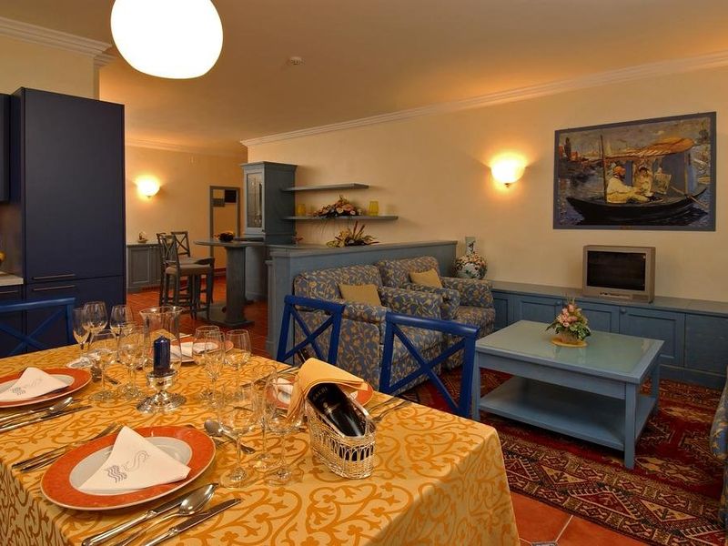Hotel Photo 13