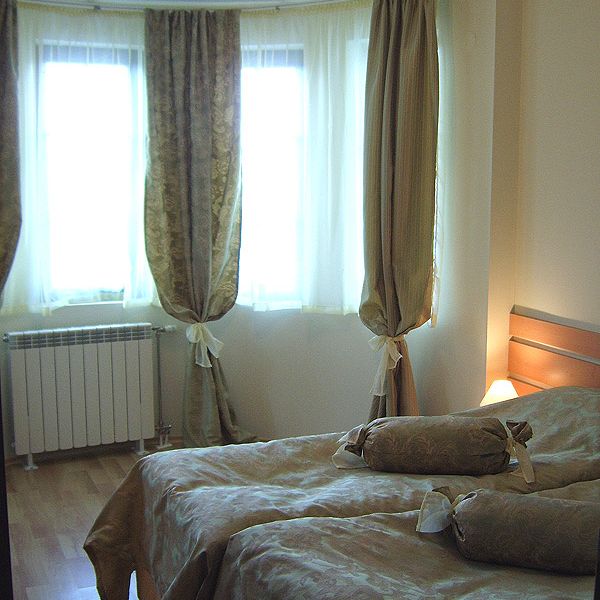 Pinerose Resort