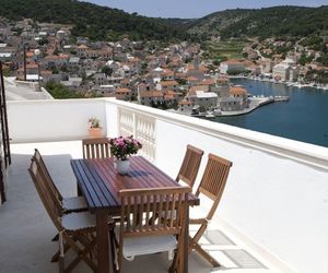 Apartments Pucisca Brac Island Croatia