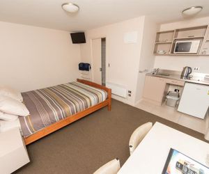 Aaron Lodge TOP 10 Holiday Park Dunedin New Zealand