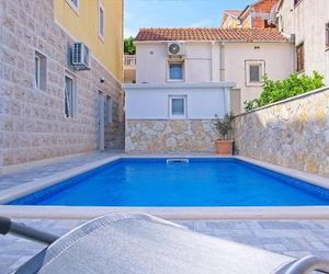 Apartments Janez Postira Croatia