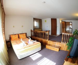 Family Hotel Nadejda Bansko Bulgaria
