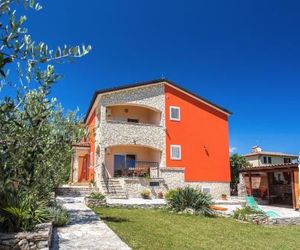 Apartments Villa Orange Liznjan Croatia