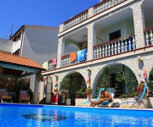 Apartments & Rooms Lo & Mar Medulin Croatia