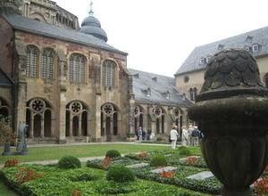 Porta Nigra Platz 3 4 Trier Germany