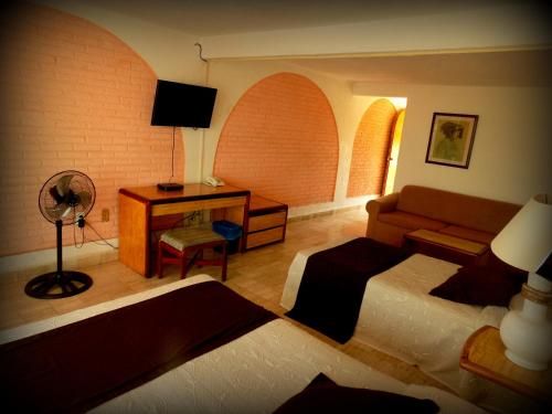 Hotel Photo 3