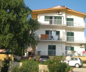 Apartments Villa Slavena Gradac Croatia